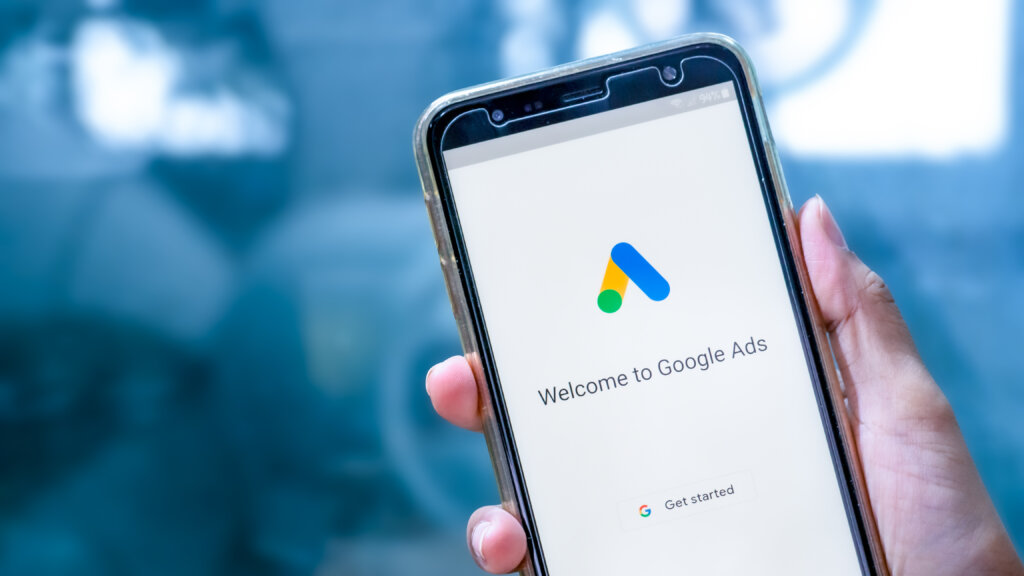 Learn how Google Local Services Ads work and how to leverage them to boost your local business visibility. This guide covers eligibility